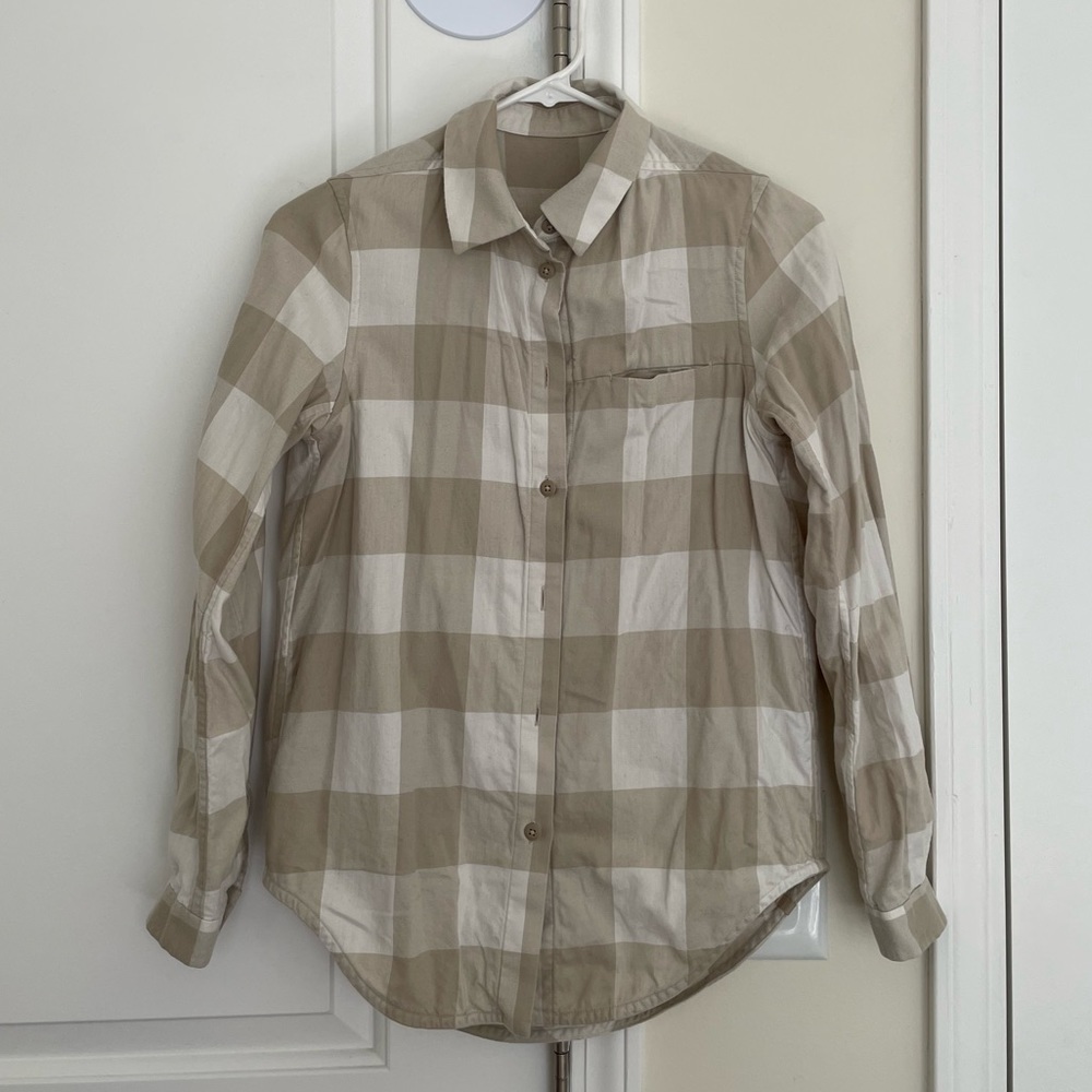 Lululemon plaid button up. Excellent condition.